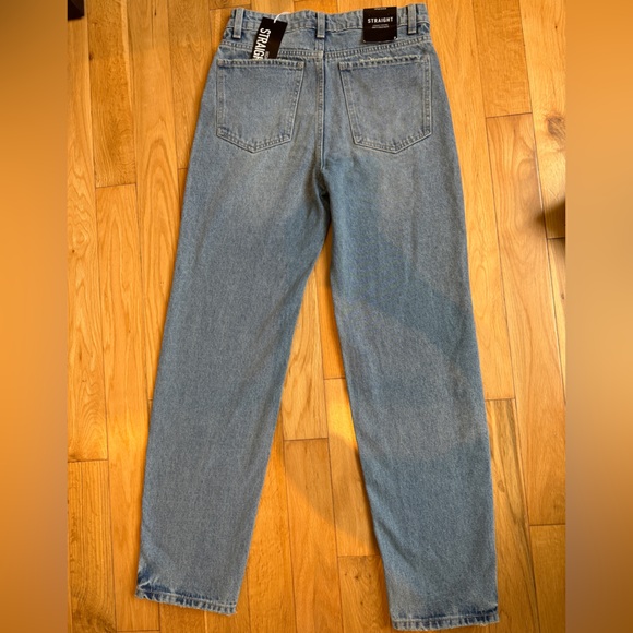 Straight Leg Jeans with High Waist In a Medium Blue Vintage Wash - Size 0- NEW - Picture 4 of 10